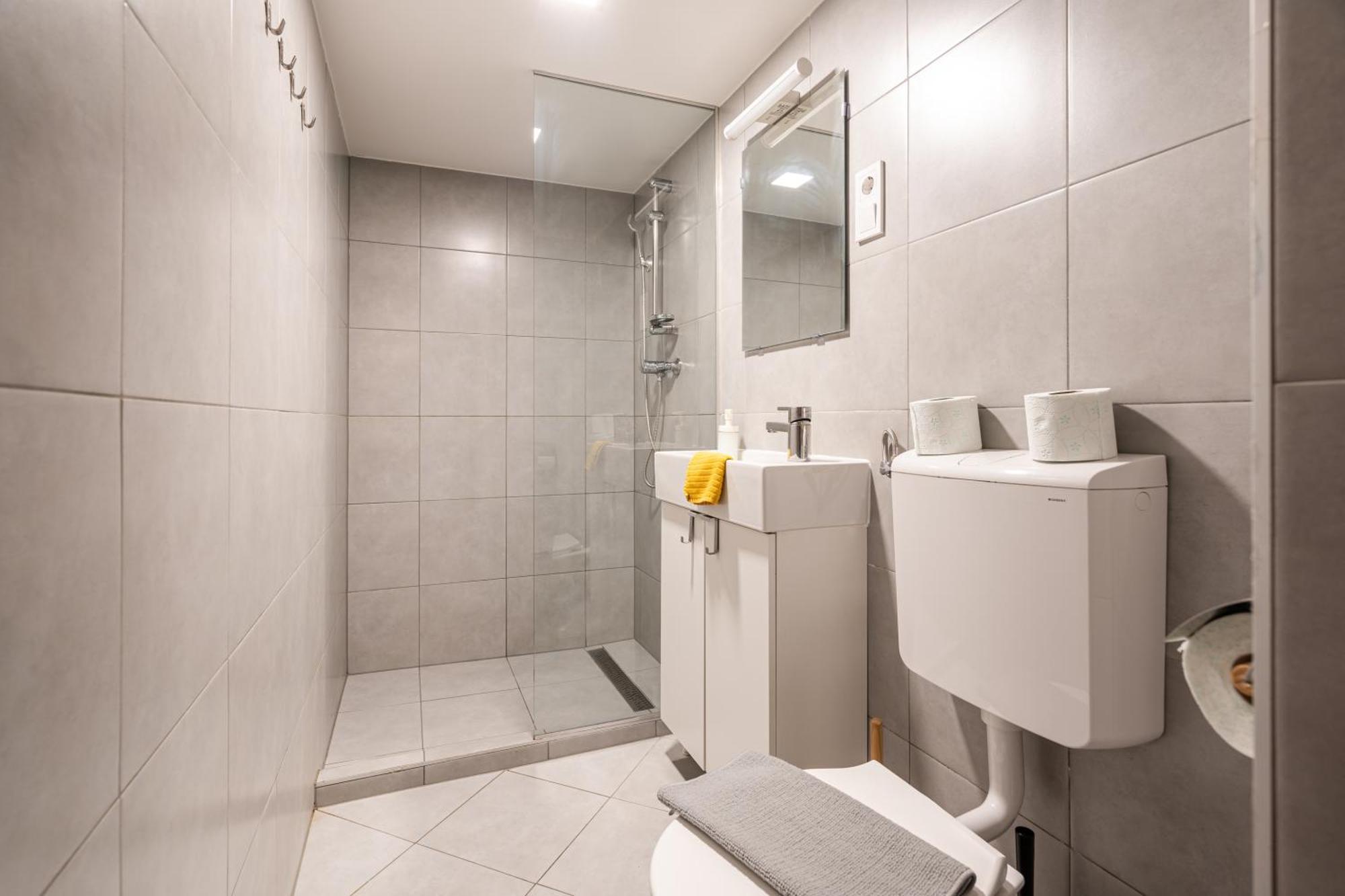 Cosy Studio In Central Party District W41 Blue بودابست المظهر الخارجي الصورة