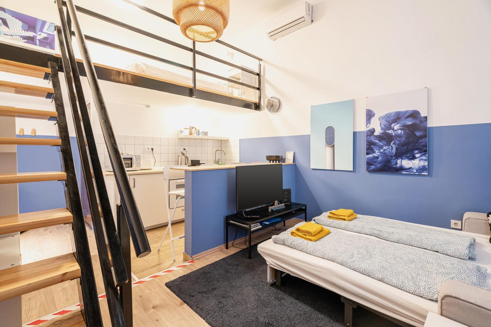 Cosy Studio In Central Party District W41 Blue بودابست المظهر الخارجي الصورة